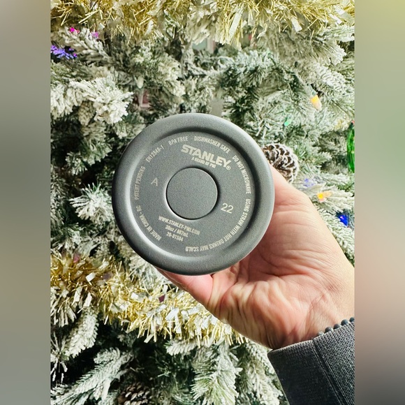 NEW Authentic Coal Stanley Quencher 30 oz No Handle Pre-Engraved - Dr Brianna - Picture 3 of 5